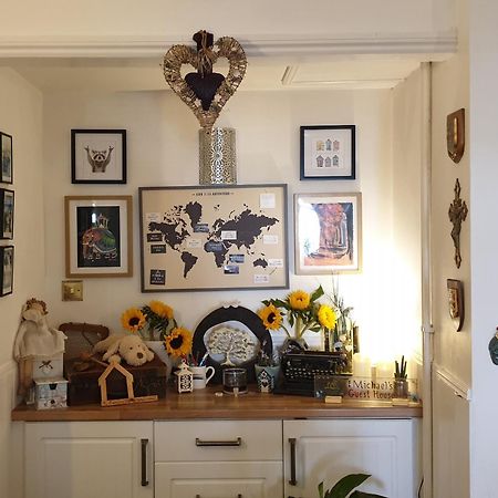 St Michael'S Boutique Guest House B&B, North Bay, Scarborough, North Yorkshire, With Free Parking And Free Wi-Fi Exterior photo